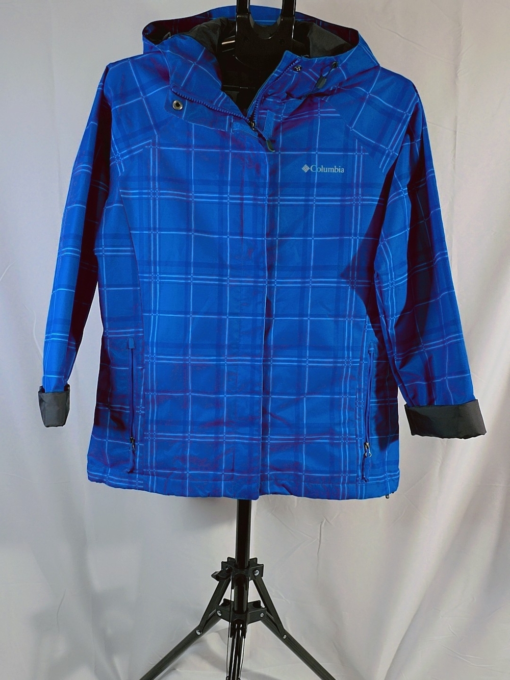 Columbia Sportswear Blue Plaid Hooded Jacket – Size M – Measurements Included N